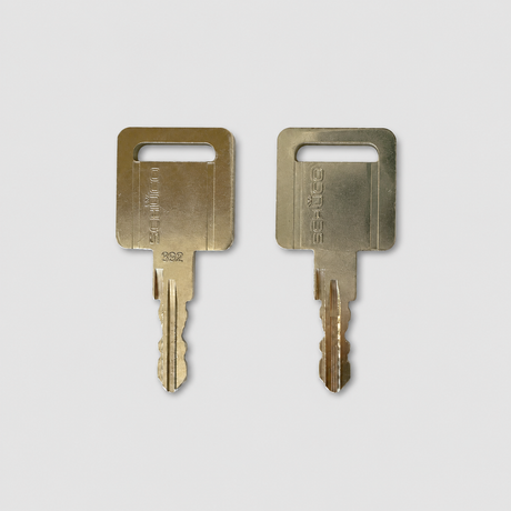 Clé Schuco 932 / 247912